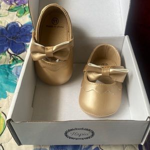 HAPIU Infant Toddler Baby Girl Walking Shoes, Mary Jane Shoes NEW in BOX